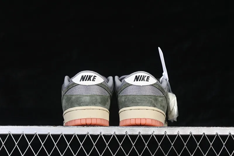 All Categories Nk SB Dunk Series Nk SB Dunk Low Low-top sneakers Nike SB Dunk Low Raw rubber army green SB low-top casual sneakers HJ0367-301